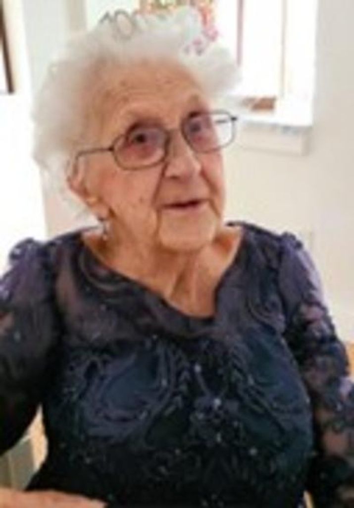 Leona "Mim" L. Larouere Profile Photo