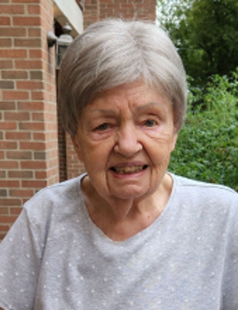 Edith "Maxine" Pollom Profile Photo
