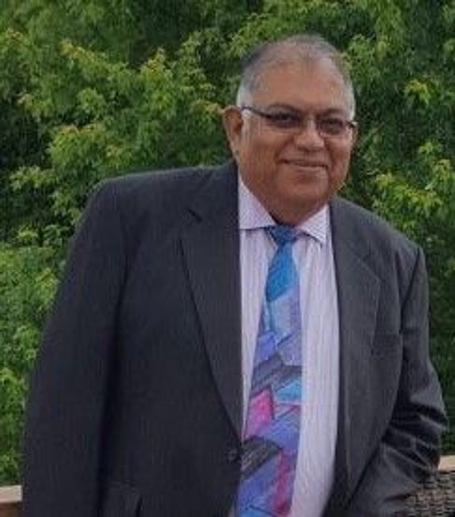 Bhaskar "Bob" Haribhai Desai Profile Photo
