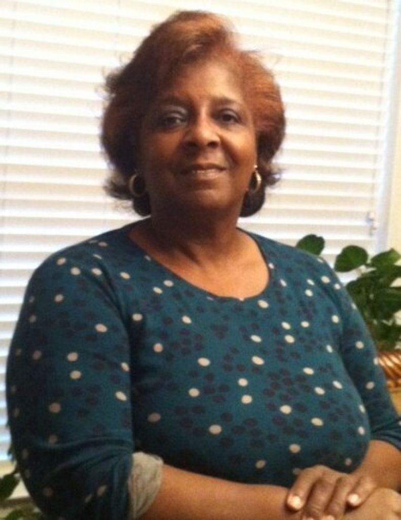 Mrs Earnestine L Brown Profile Photo