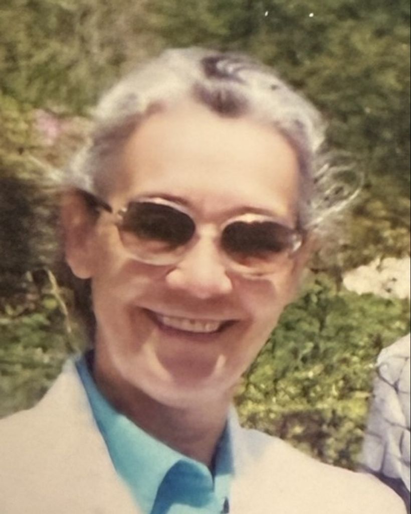 Shirley Faye Woods