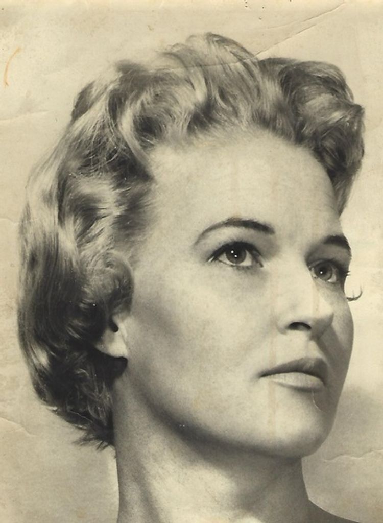 Dorine Howard Coffee Profile Photo