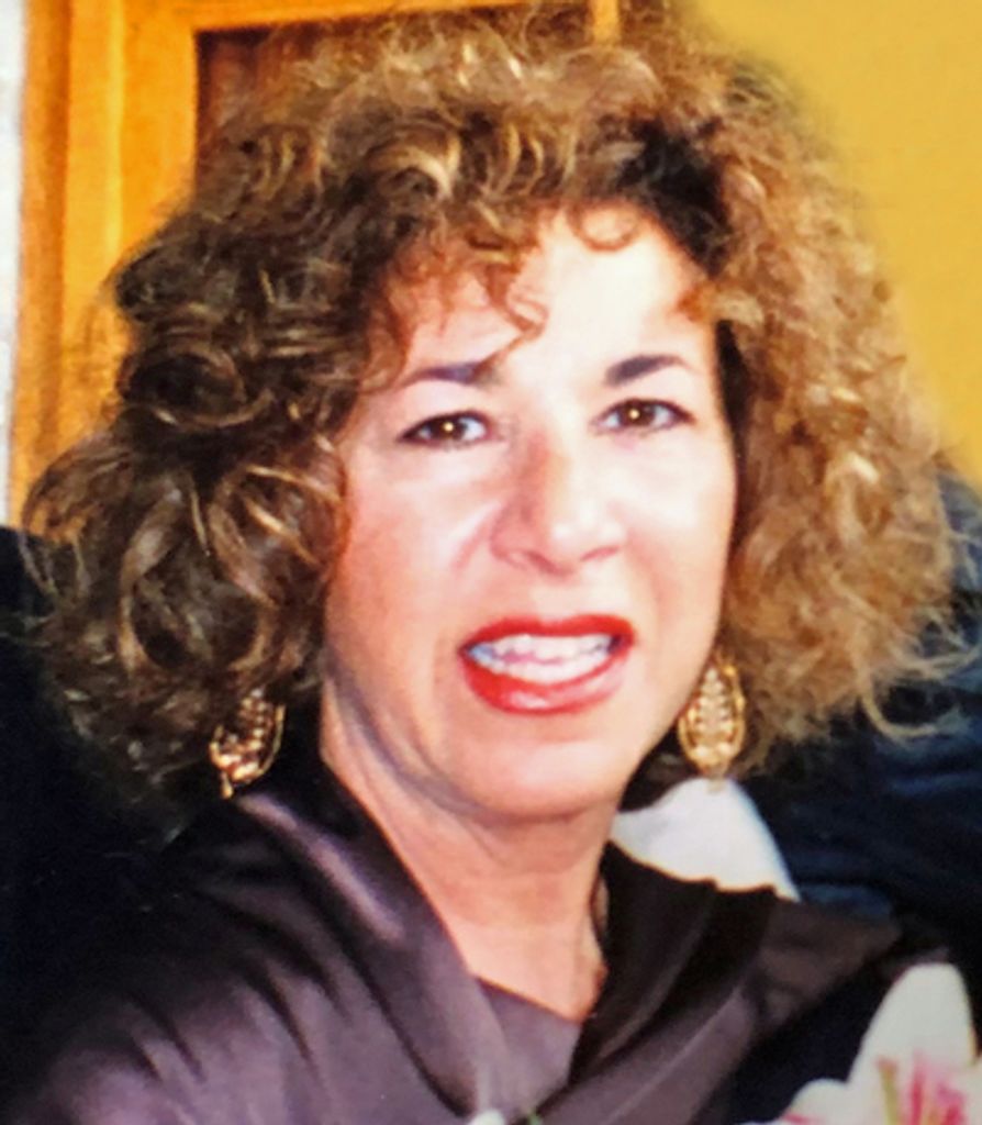 Kaliope "Kal" Lesinski Profile Photo