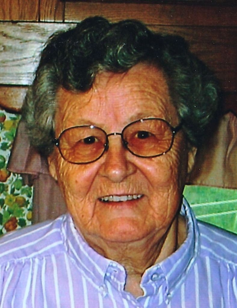 Lenora Tuttle Profile Photo