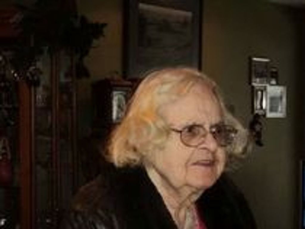 Stella Bost Profile Photo