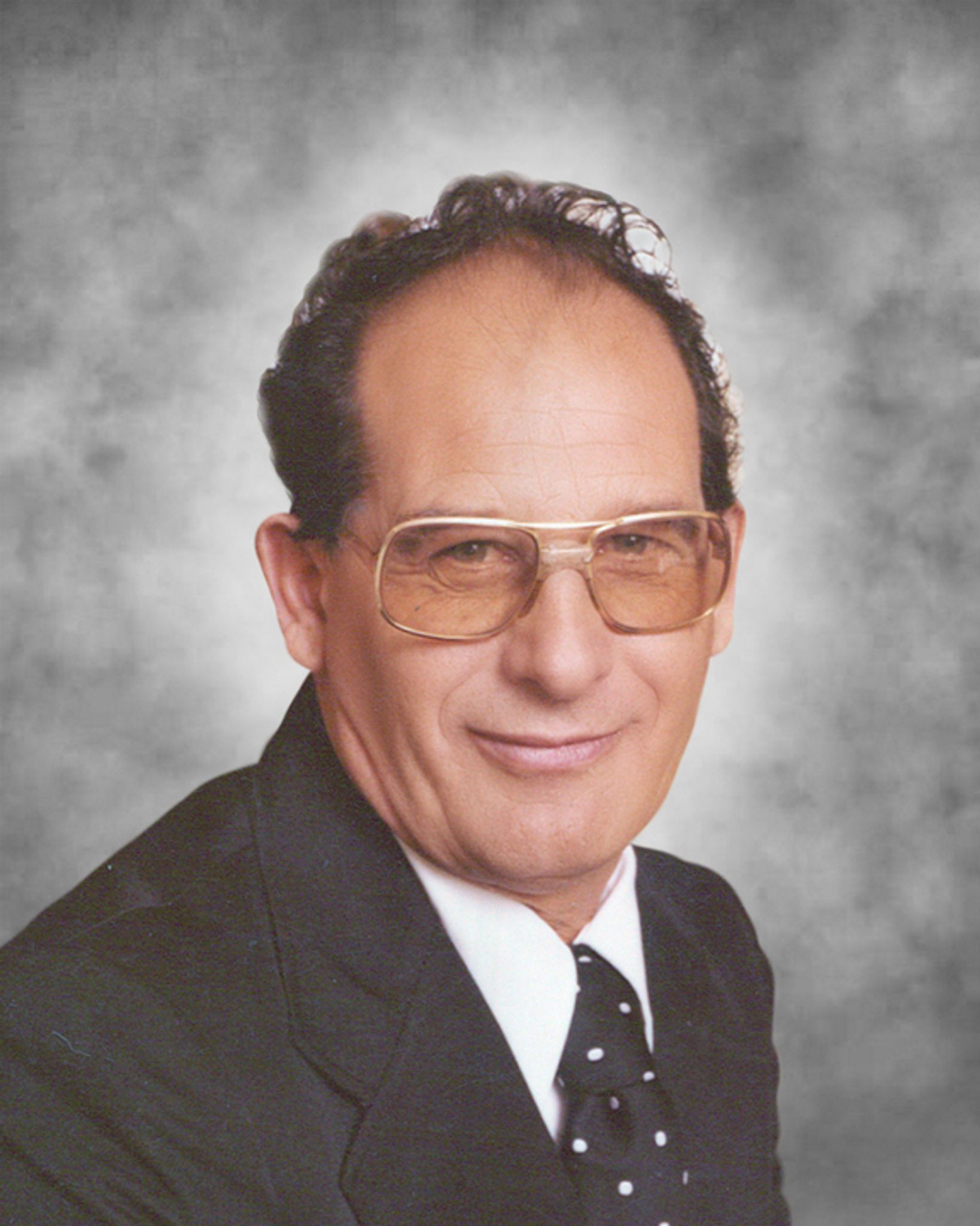 Raffaele Buttinelli photo gallery image 1 of 19