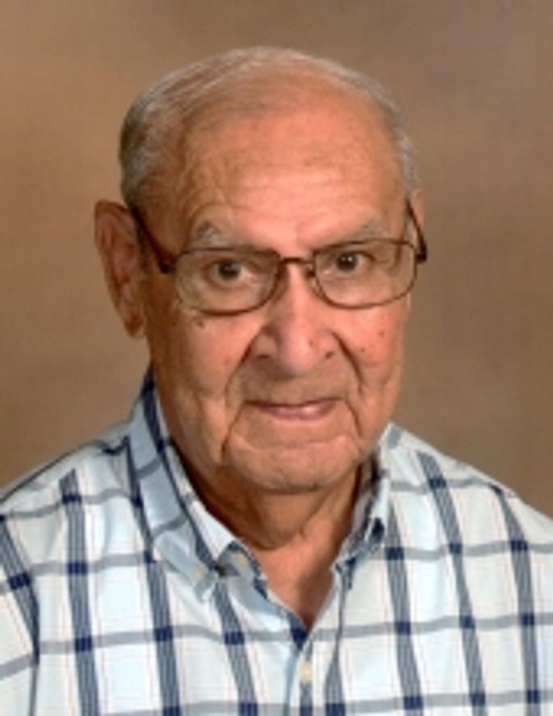 Raymond Lira