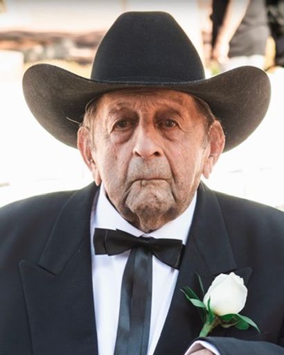 Edward Aros Profile Photo