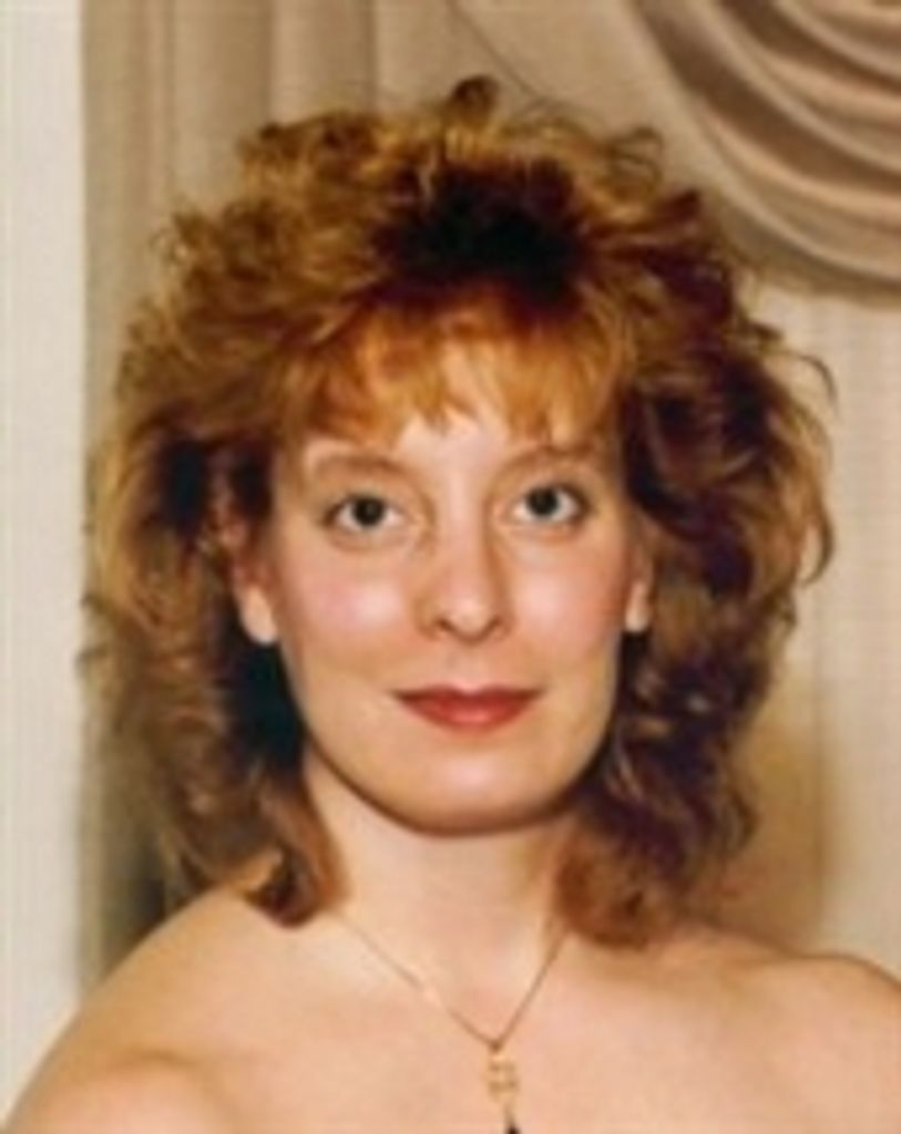 Amy Mesaros Knelly
