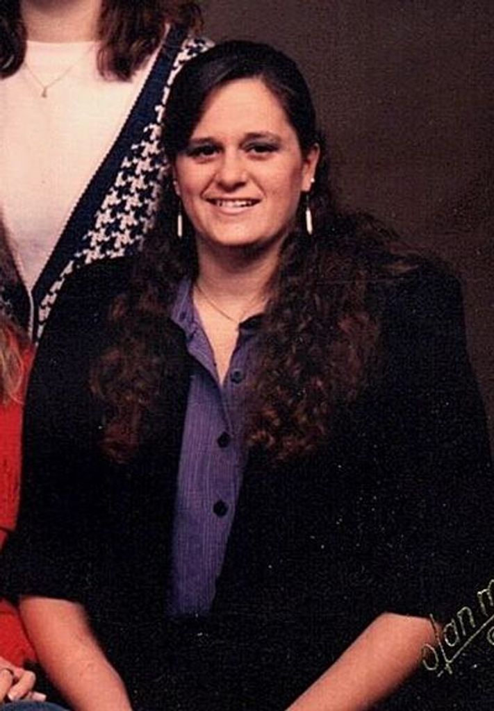 Michelie Marie Huber Profile Photo