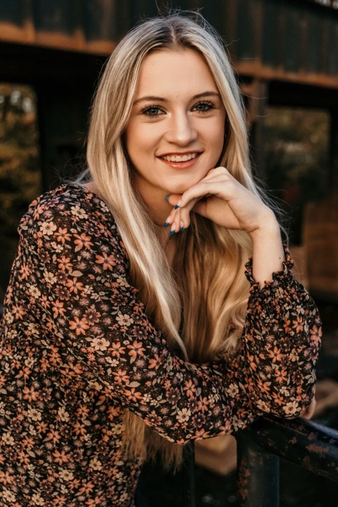 Abigail Elizabeth Warren