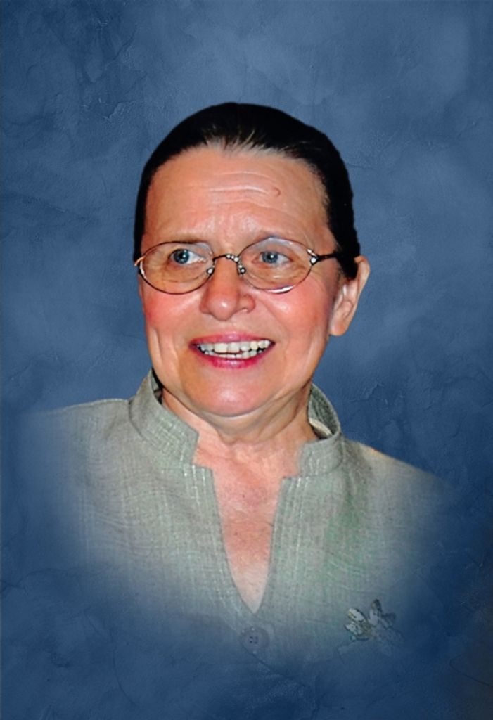 Ruth M Helgemo