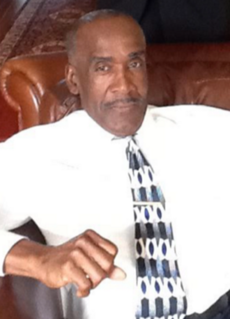 Robert Lee Moore Profile Photo