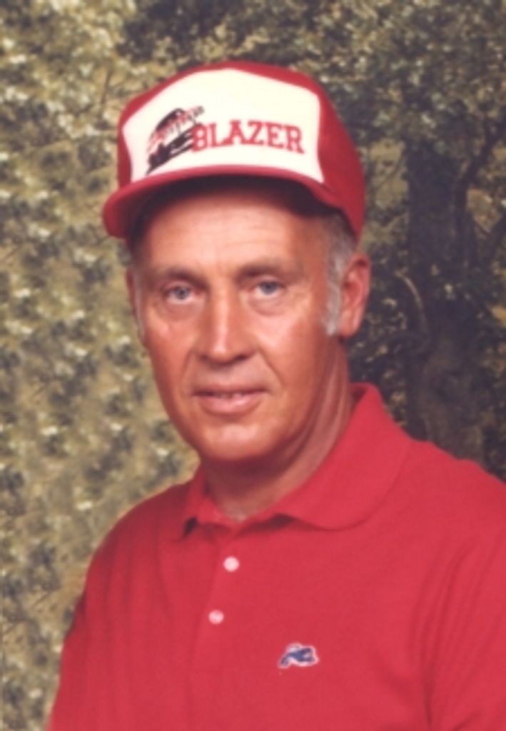Lowell  Dean Mcbee