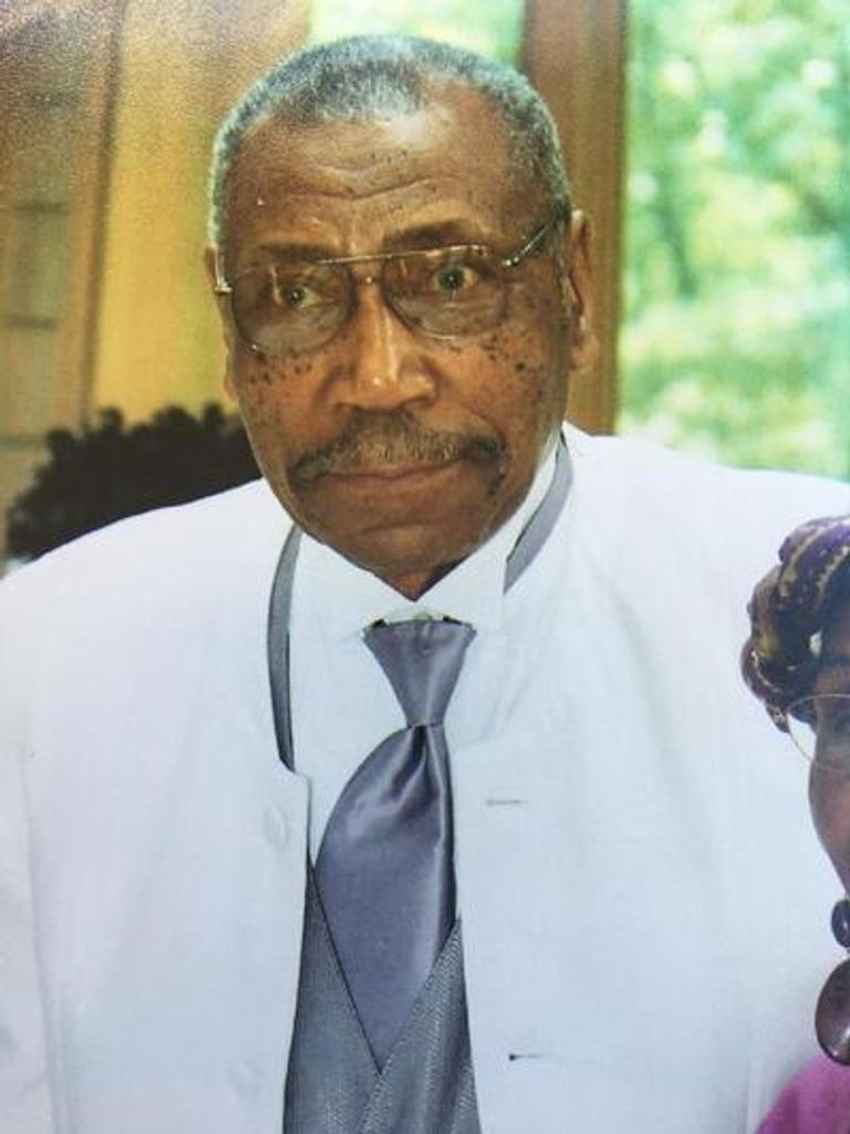 Oscar Hunter Jr. Profile Photo