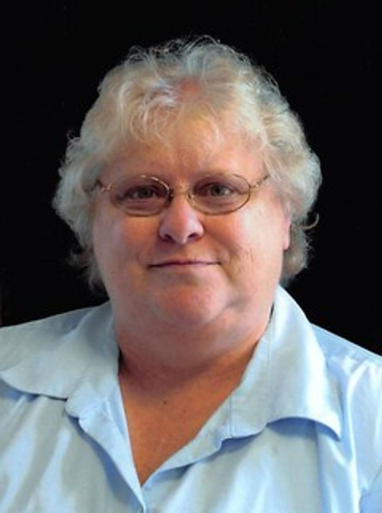 Marcia E. (Hill)  Cota