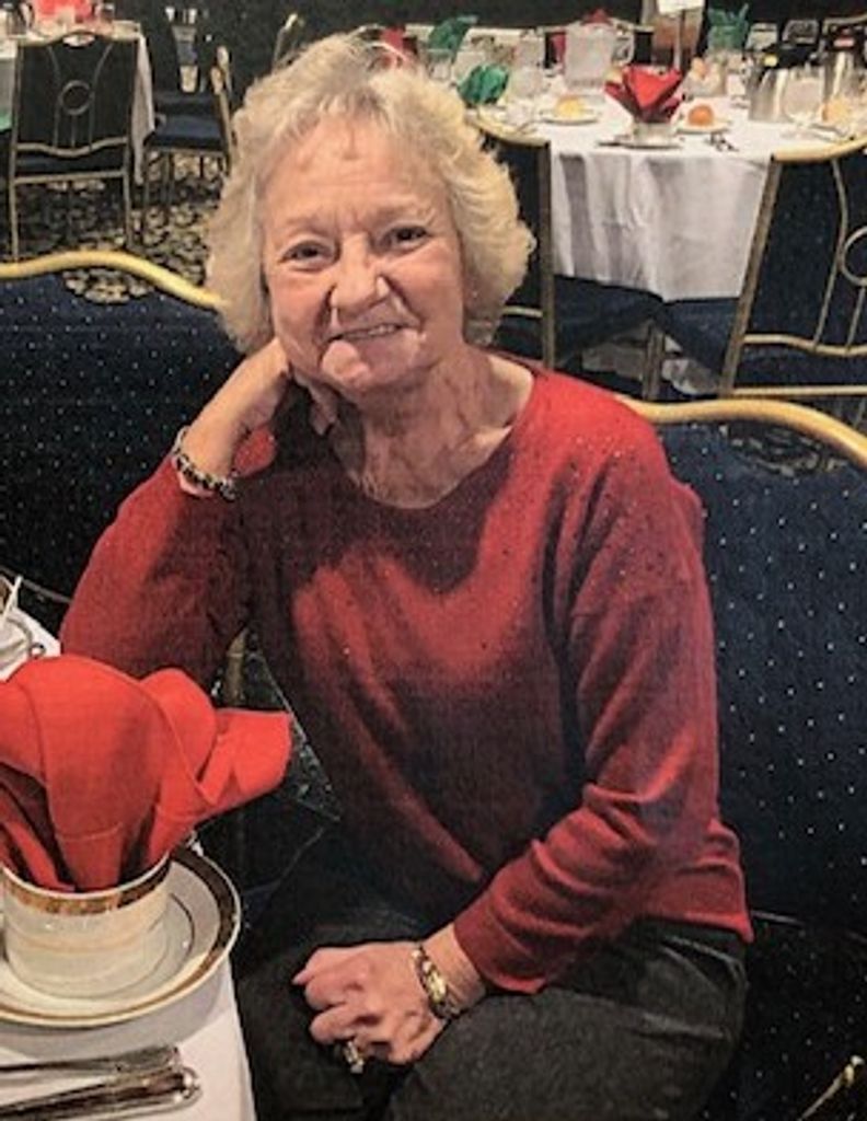 Suzanne Walker Profile Photo