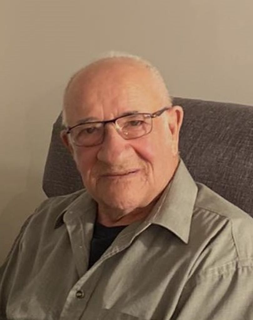 Maurice Carrière