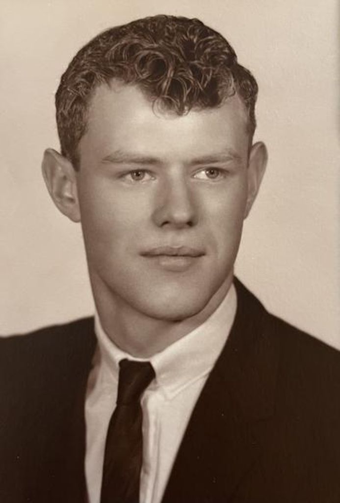 Warren George Hawk Profile Photo