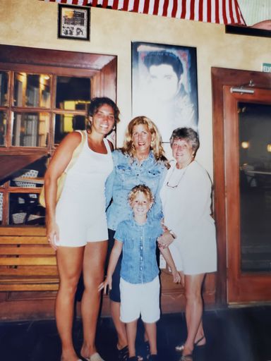 Carolynn Sue (Atwell)  Leeds photo gallery thumbnail 34 of 179