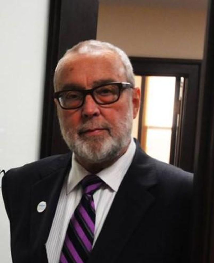 Thomas J. Weisner Profile Photo