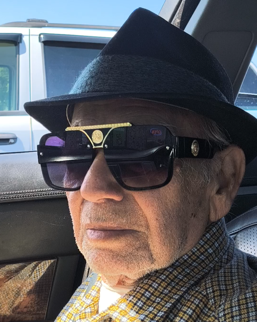 Apolinar Caro Profile Photo
