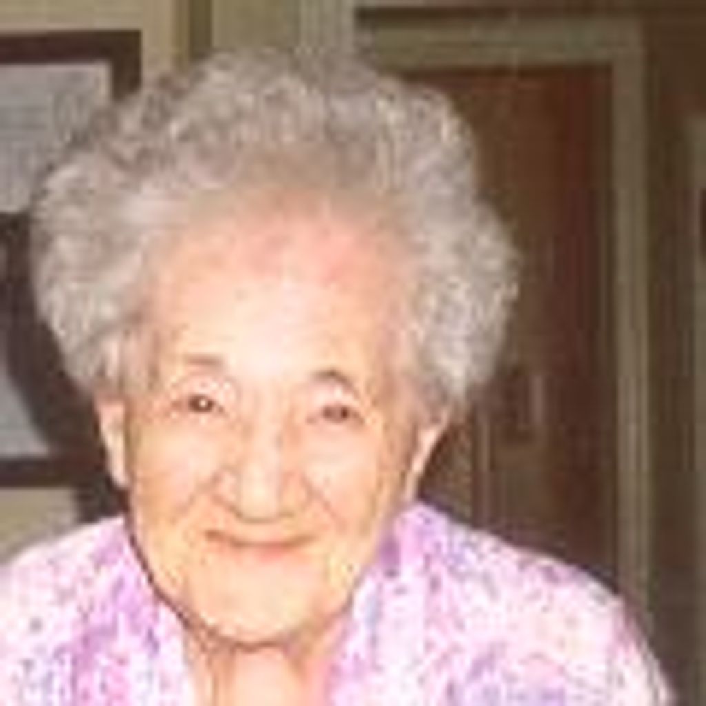 Lillian (Vargas) Tavares