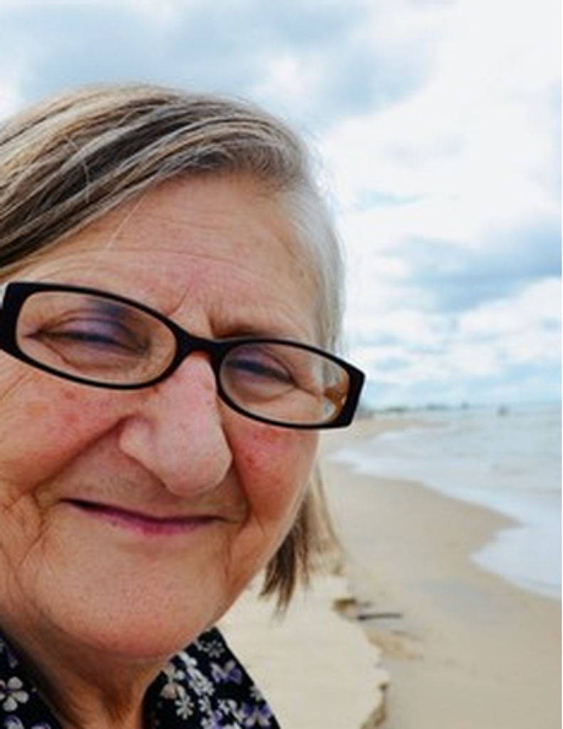 Qamile (Mezini) Karagjozi