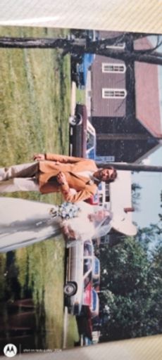 Wendy L Anderson photo gallery thumbnail 28 of 75