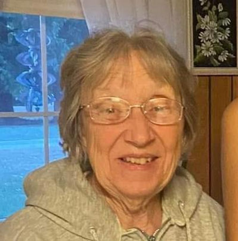 Carol J Dillow Profile Photo