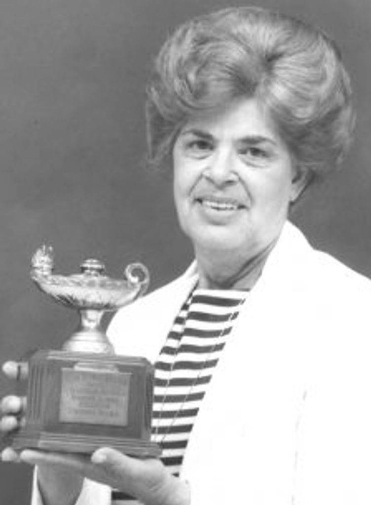 Lillian Christine Amos Riddle