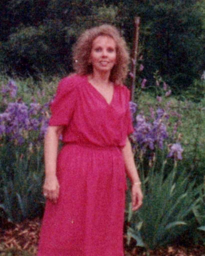 Lucinda Marie Hatton