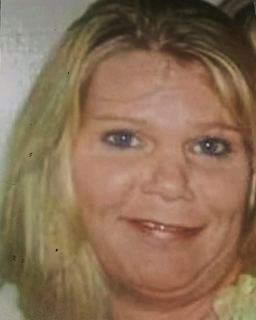 Sylvia "Dee" Gilbert Barton