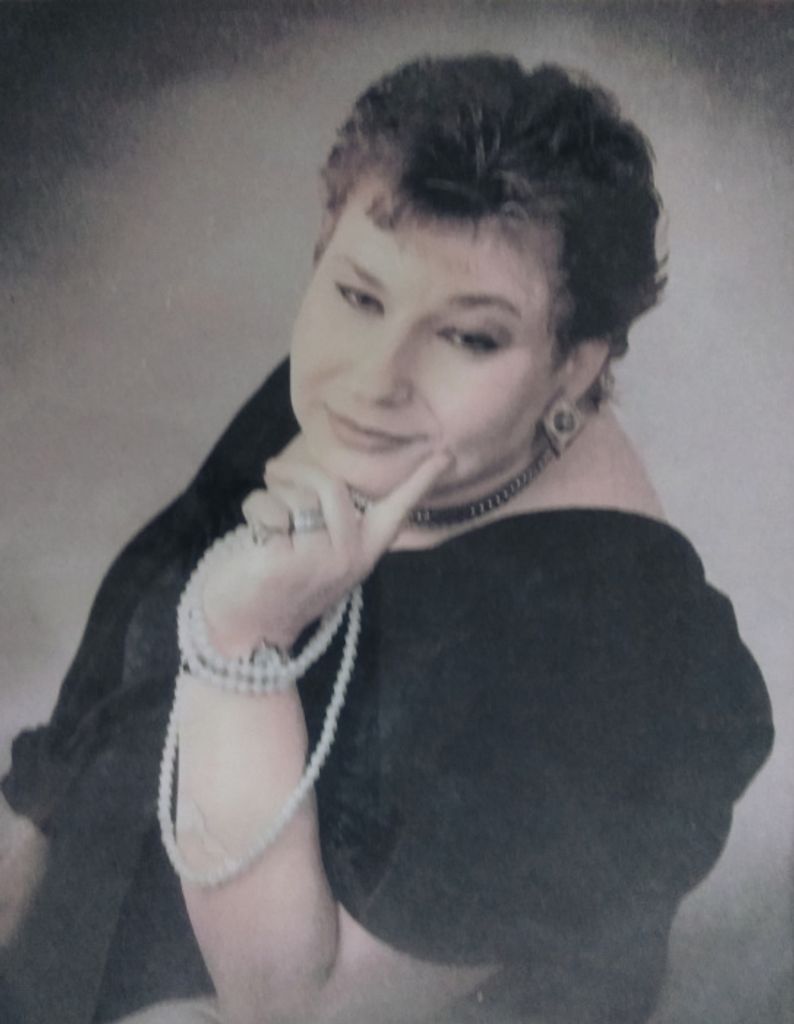 Cynthia Lynn Schlyter