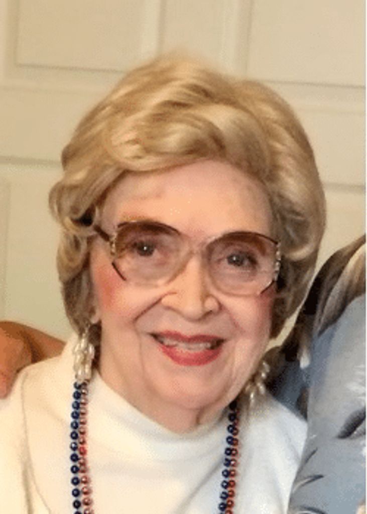Lou Ann Hill