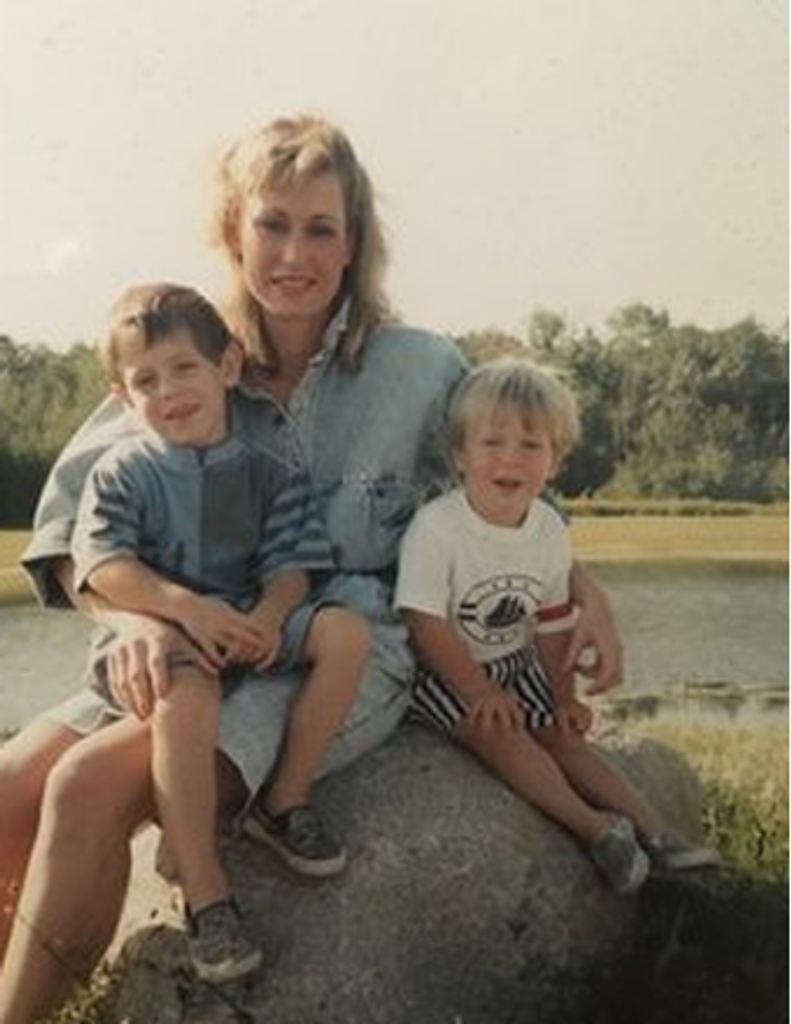 Cindy  Lee (Acker) Acker