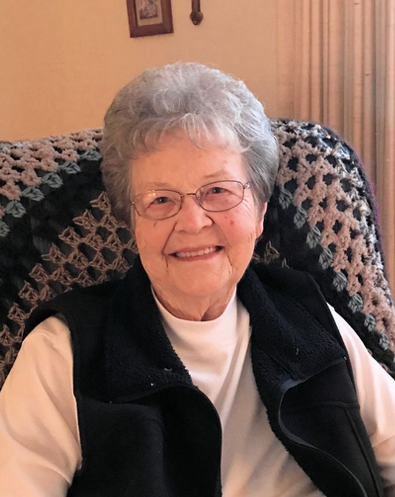 Julie Sievers Profile Photo