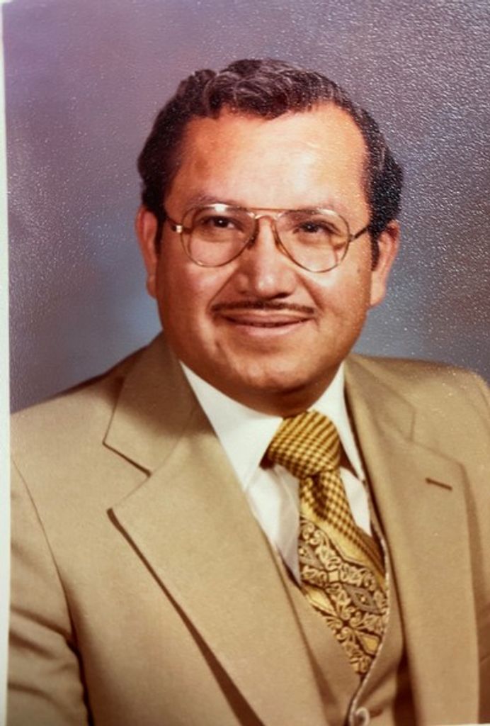 Roy M. Mendoza