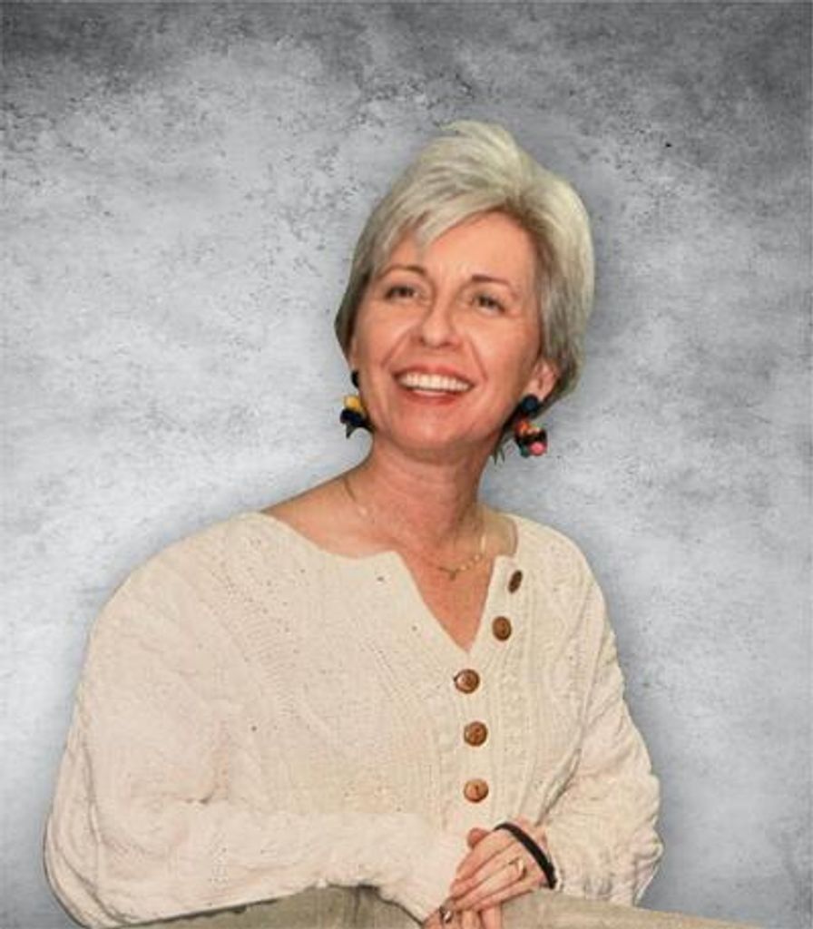 Claudia Bennett Profile Photo