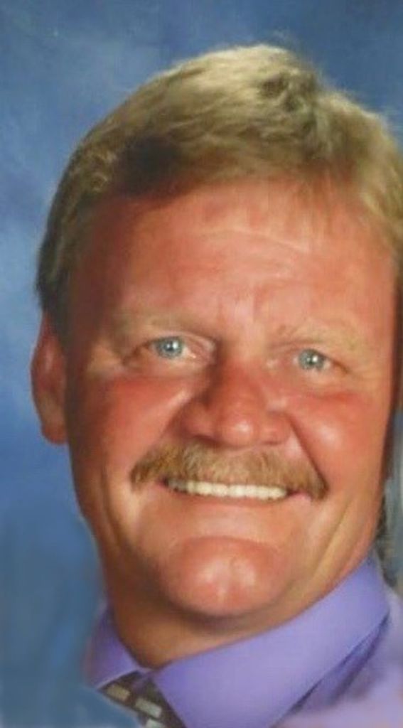 Delbert Wayne Ihnen Profile Photo