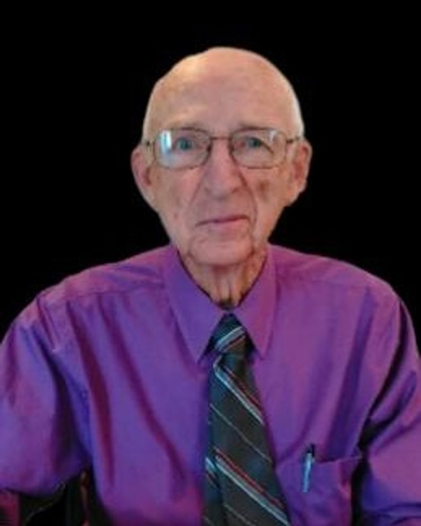 Thomas McAninch Profile Photo