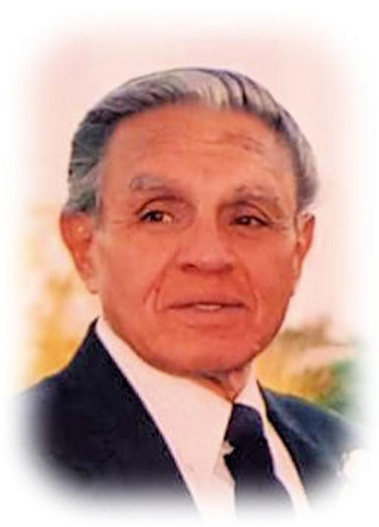 Gilbert Martinez Profile Photo