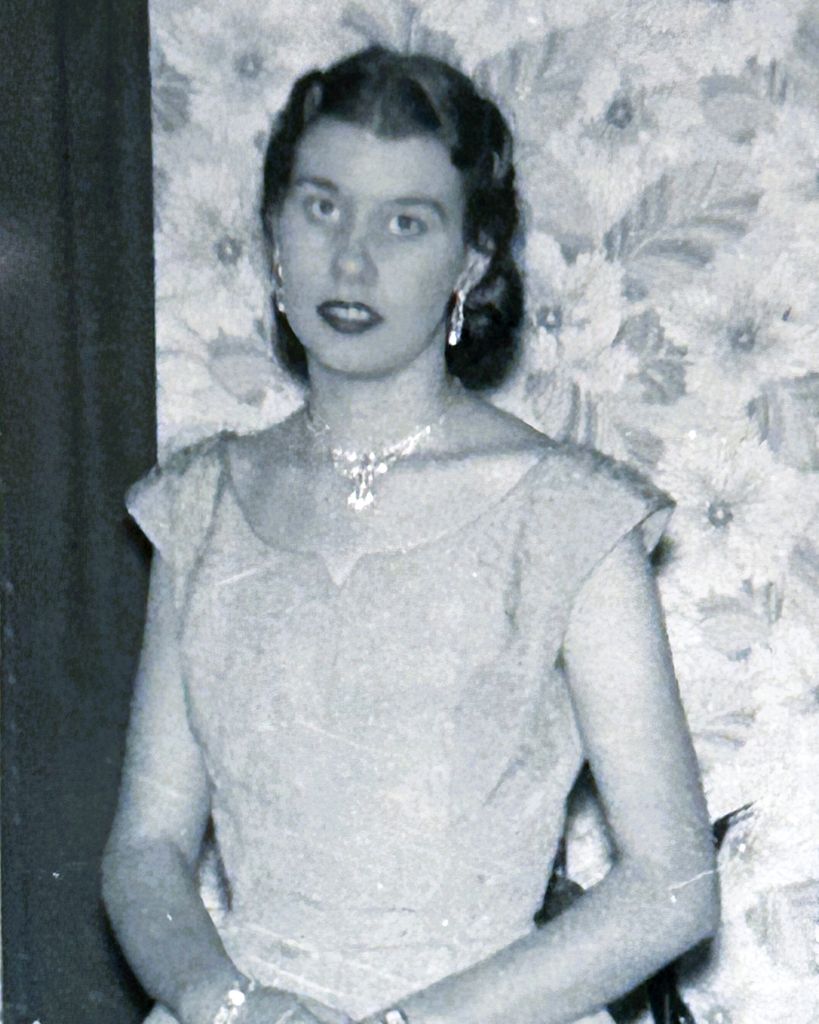 Rebecca Louise Buckaloo South Profile Photo