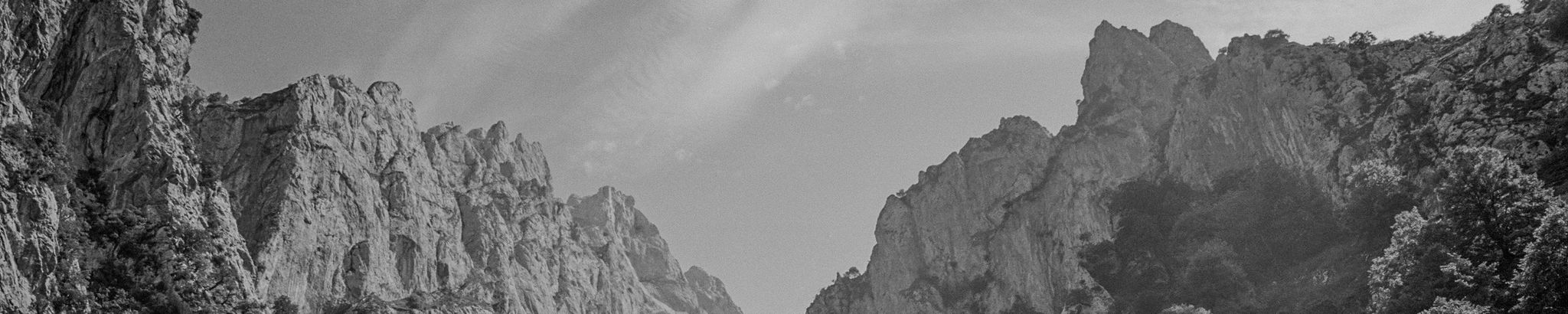 Cover for Adolfo Benigno Suárez's Obituary