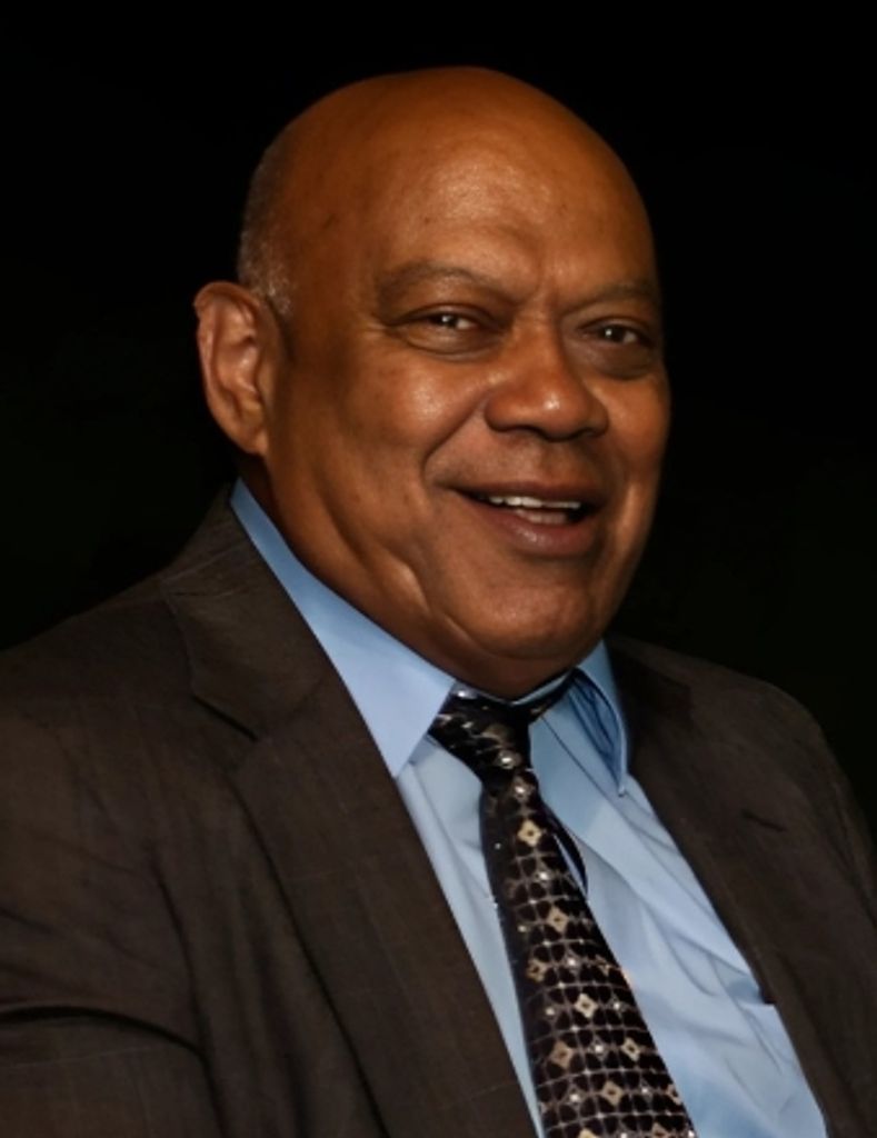 John "Papai" Violanta Mendes