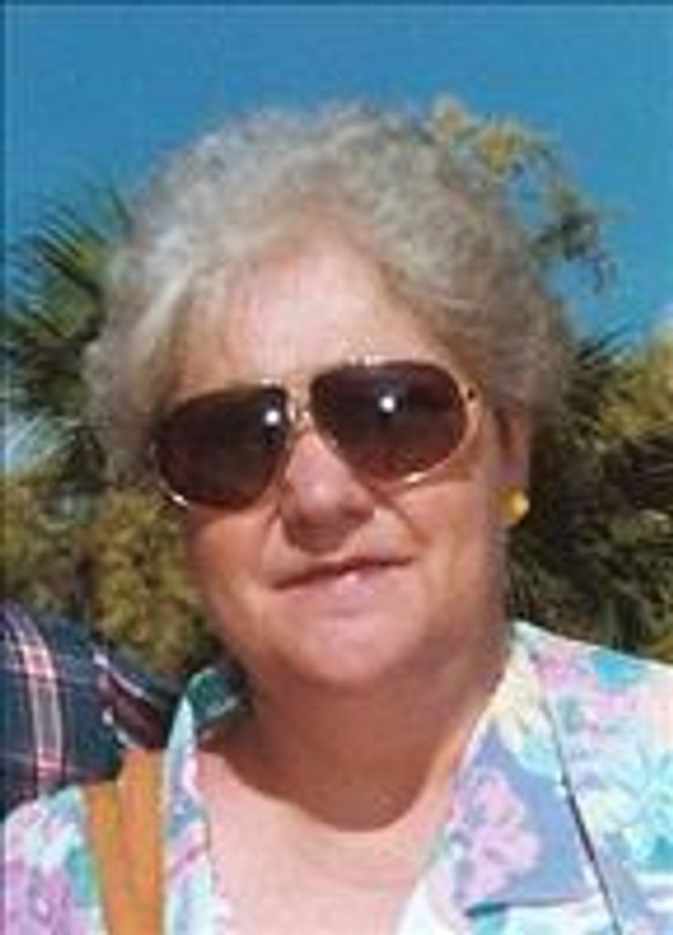 Yvonne E. (Delisle) Phoenix