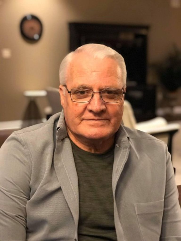 Gene Walker Profile Photo