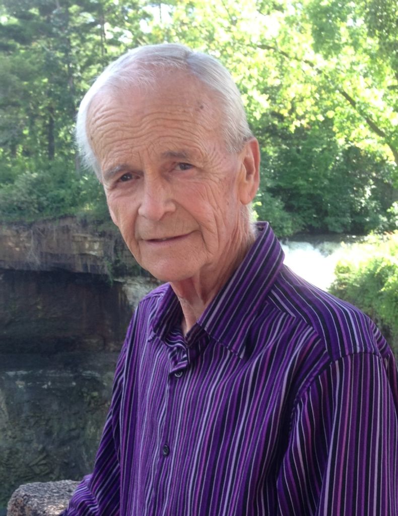 Robert "Bob" Demarce