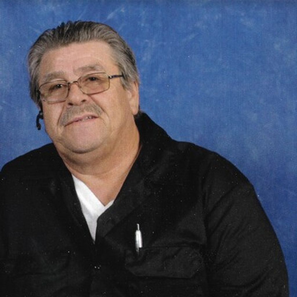 Jose L Castro Profile Photo