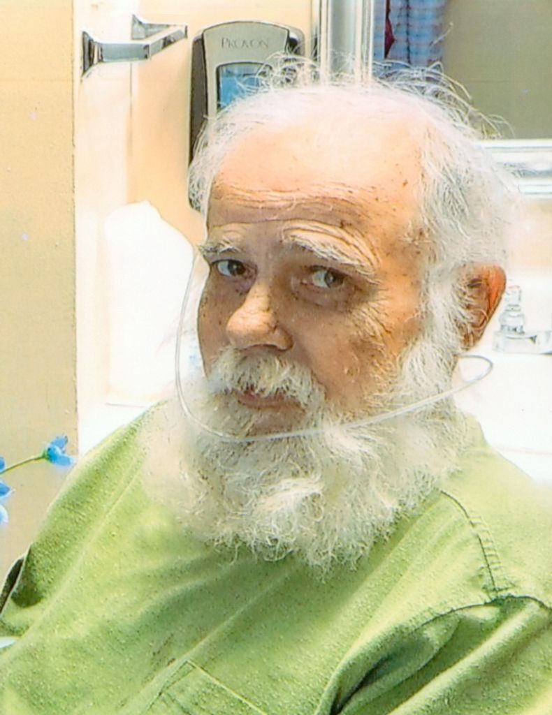 Kenneth  Raider